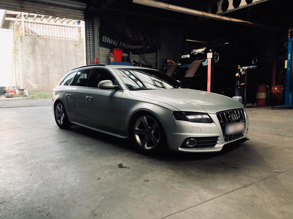 Audi A4 2008 — photo 9