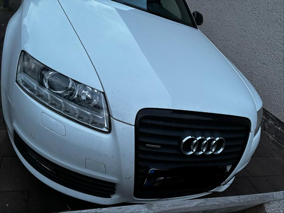 Audi A6 2011 — interior