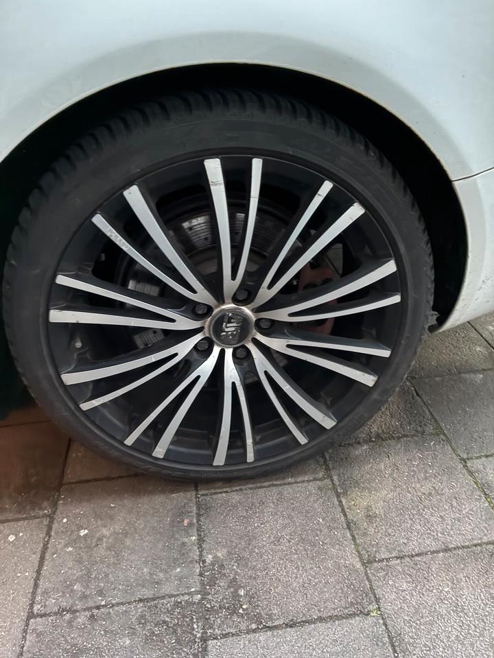 Audi A6 2011 — photo 7