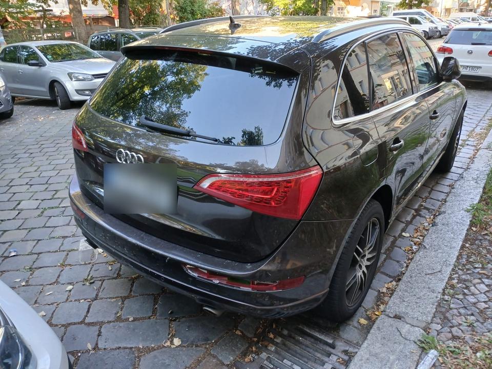 Audi Q5 2011 — двигун