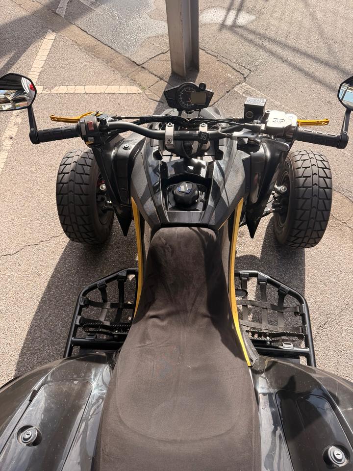 Weitere Motorräder Adly Hurricane 500SM/Quad/Atv 2012 — rear view
