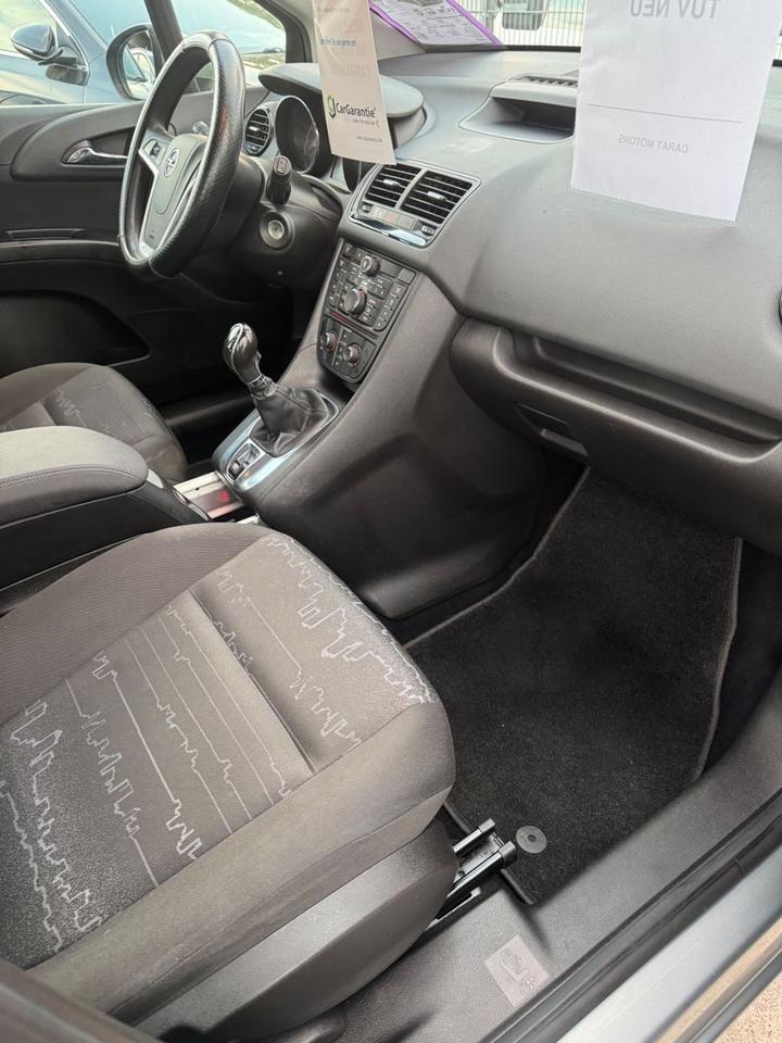 Opel Meriva 2010 — photo 12