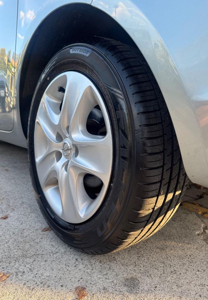 Opel Meriva 2010 — photo 19