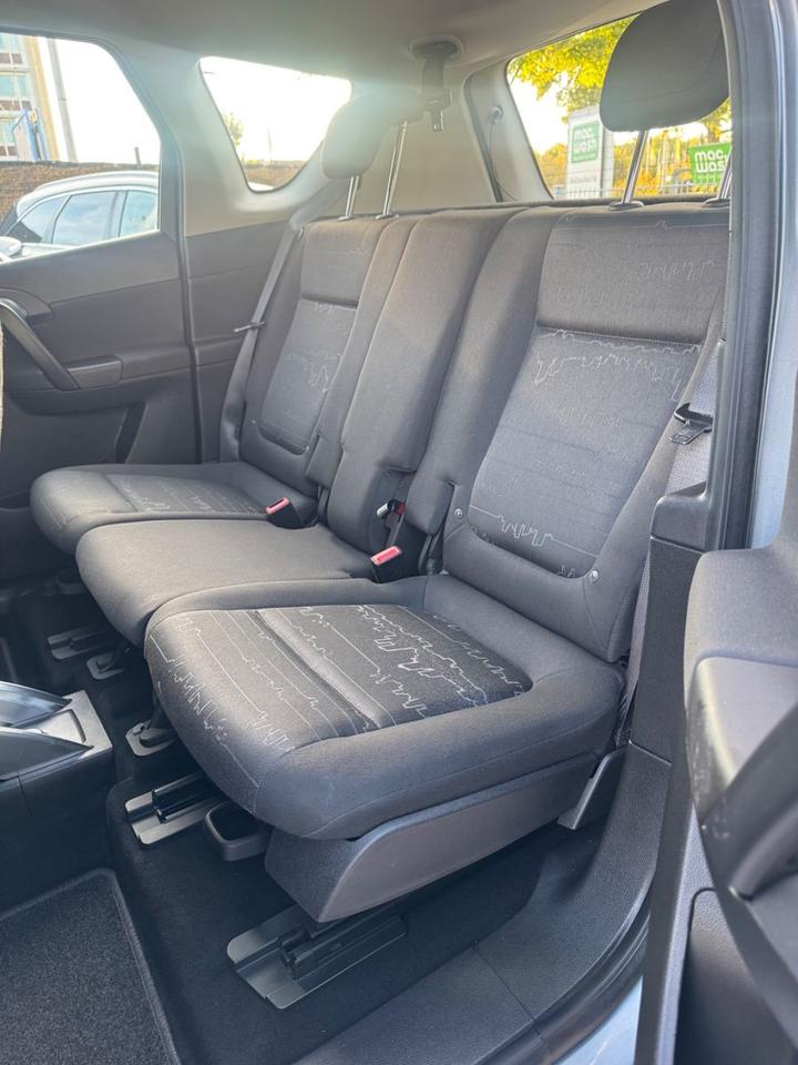 Opel Meriva 2010 — photo 8