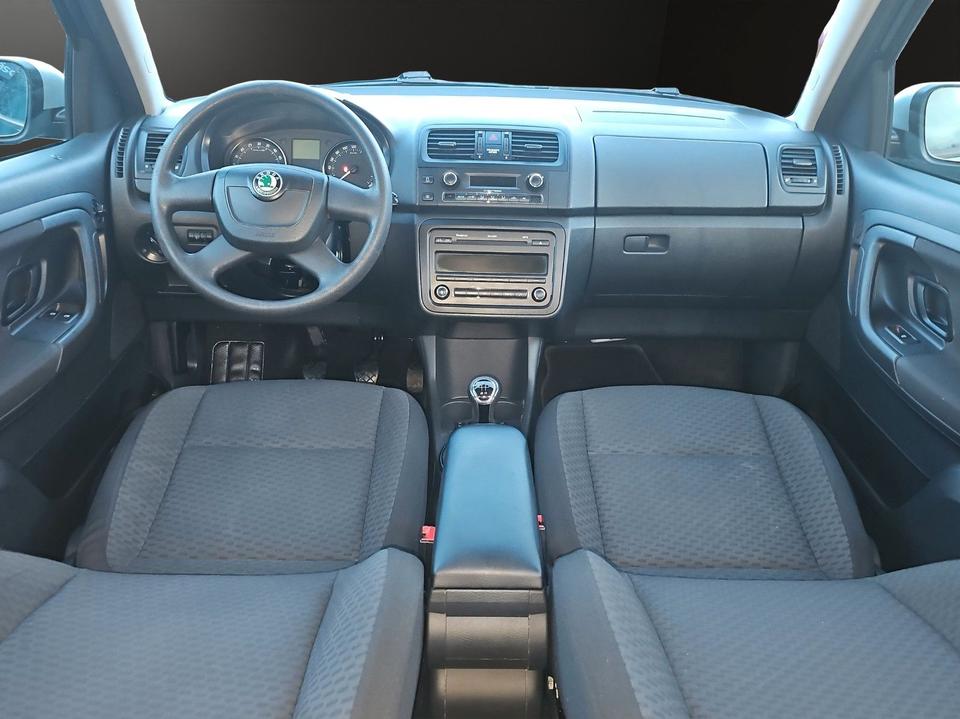 Skoda Roomster 2010 — photo 11