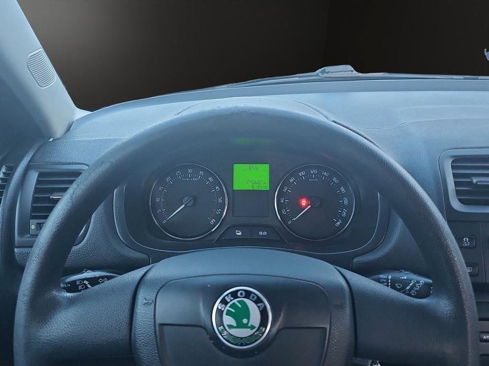 Skoda Roomster 2010 — photo 13