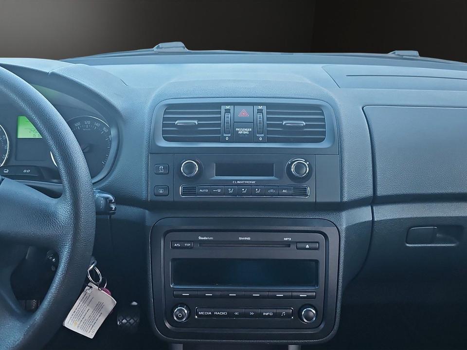 Skoda Roomster 2010 — photo 15
