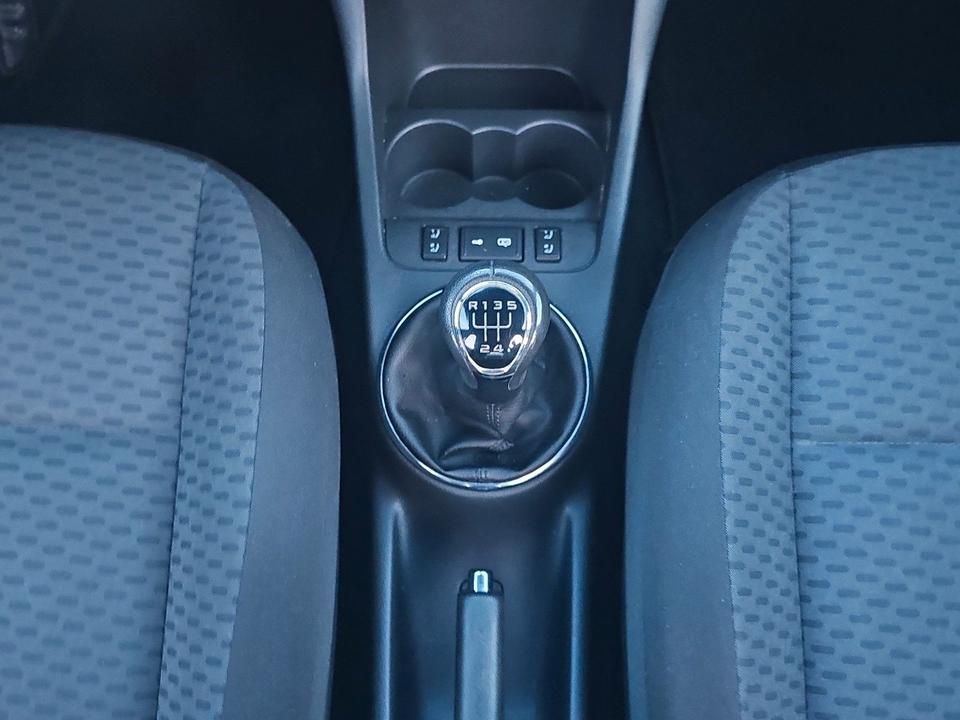 Skoda Roomster 2010 — photo 16