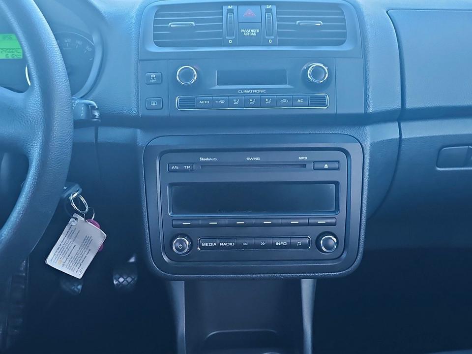 Skoda Roomster 2010 — photo 17