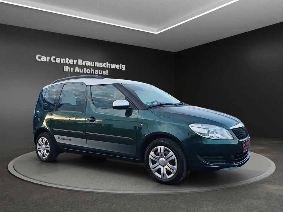 Skoda Roomster 2010 — interior