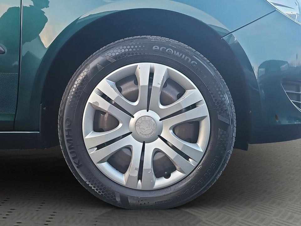 Skoda Roomster 2010 — photo 31