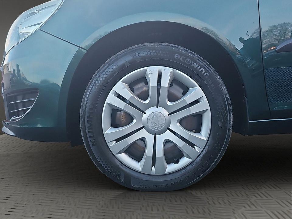 Skoda Roomster 2010 — photo 33