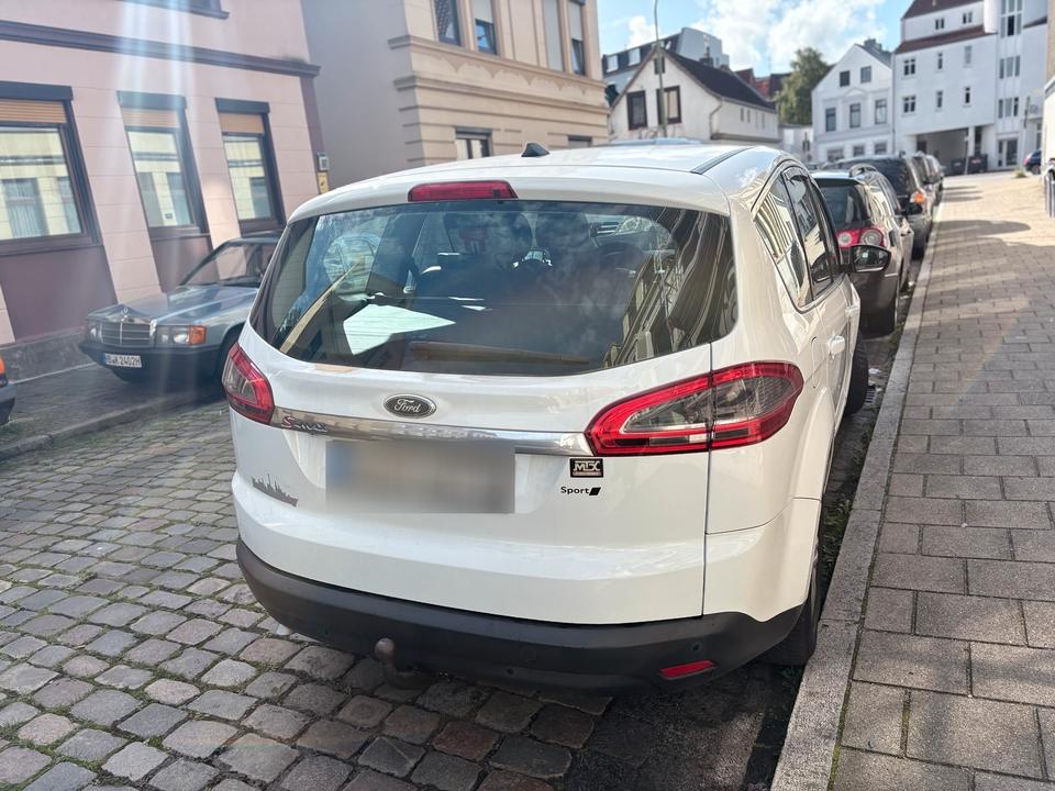 Ford S-Max 2012 — photo 6