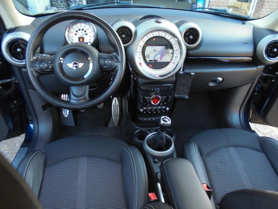 Mini Countryman S (Cooper) 2011 — photo 13