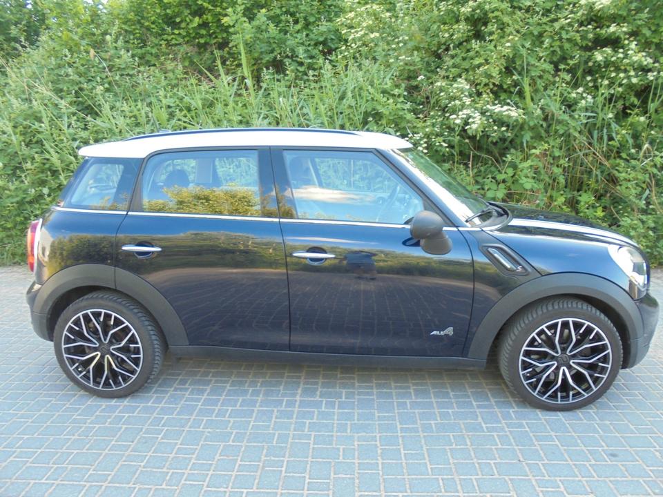 Mini Countryman S (Cooper) 2011 — photo 8
