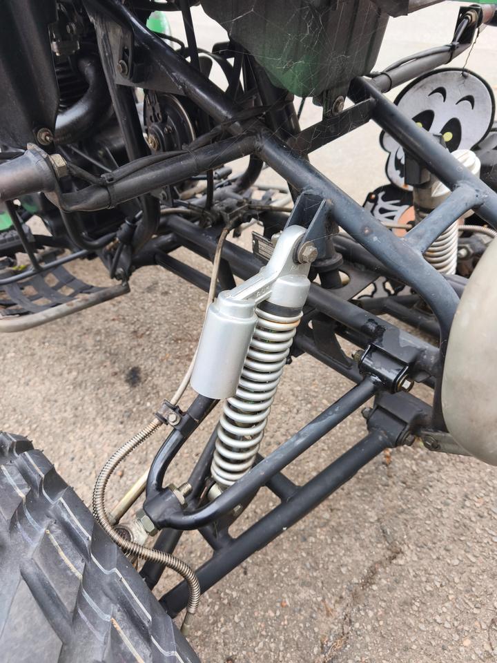 Weitere Motorräder Quad Shinray 200 2007 — engine 200 ccm
