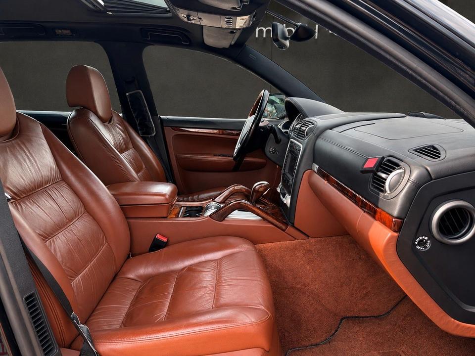 Porsche Cayenne 2007 — photo 17