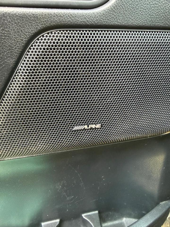 Land Rover Freelander 2012 — photo 13