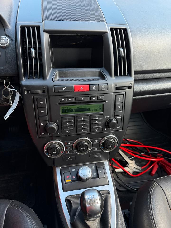 Land Rover Freelander 2012 — photo 9