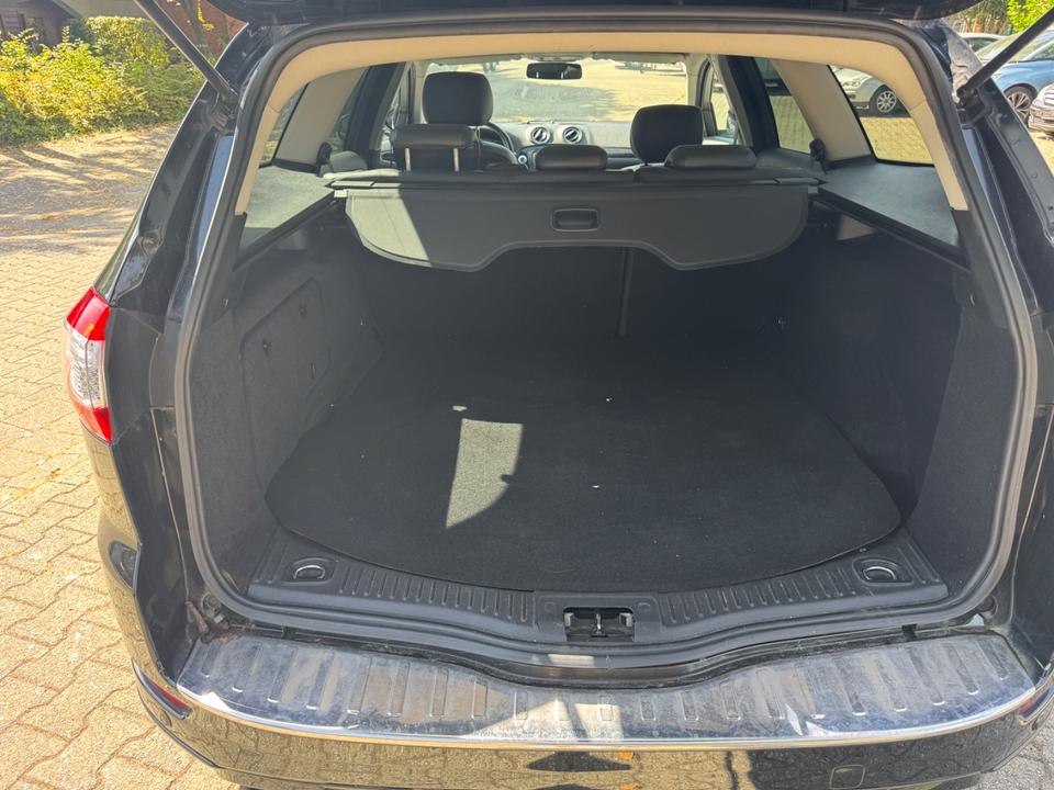 Ford Mondeo 2014 — photo 7