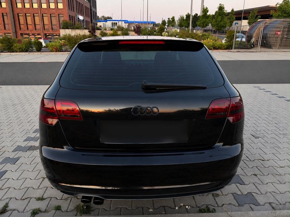 Audi A3 2008 — rear view