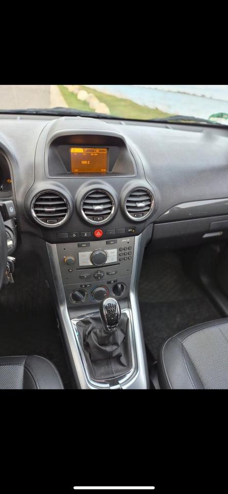 Opel Antara 2015 — photo 9