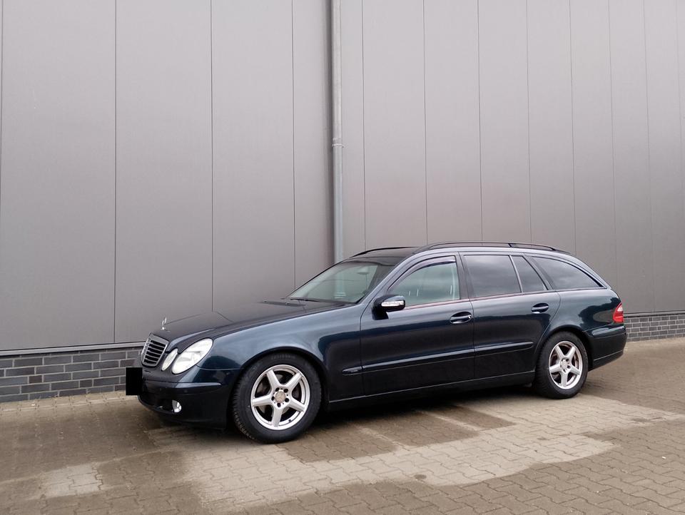 Mercedes Benz E 220 2004 — авто для ЗСУ з Європи