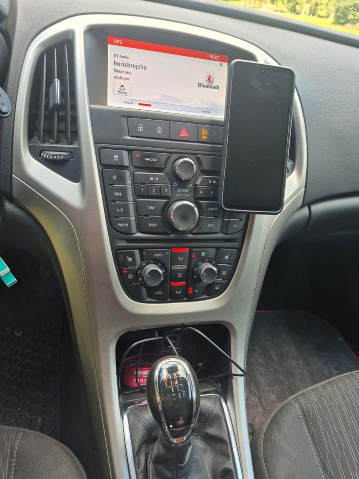 Opel Astra 2015 — photo 7