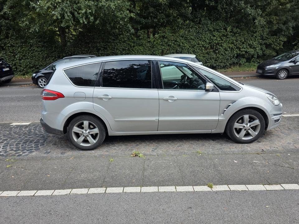 Ford S-Max 2012 — engine