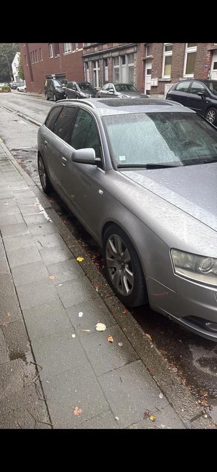 Audi A6 2005 — салон