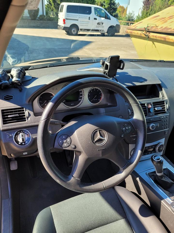 Mercedes Benz C 180 2008 — photo 7