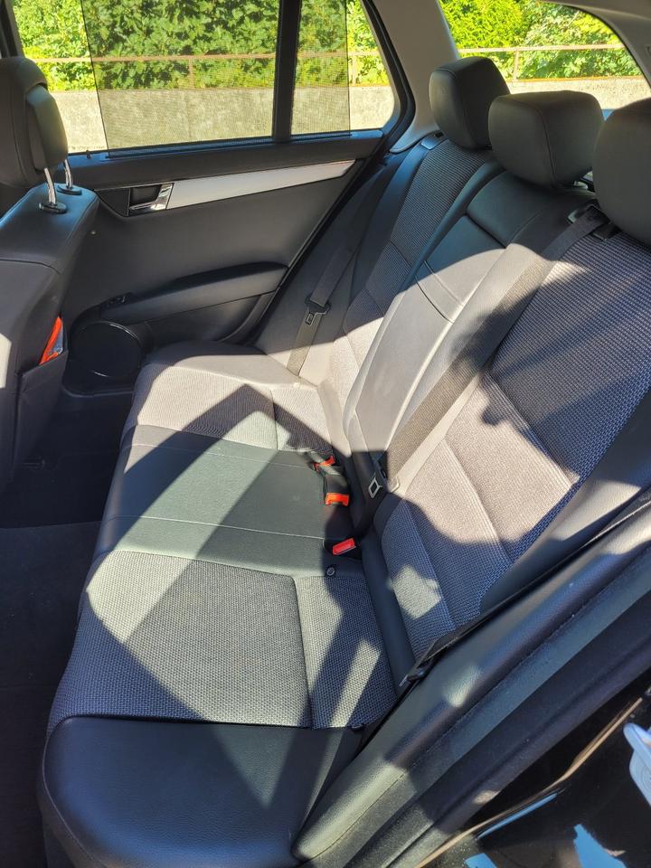 Mercedes Benz C 180 2008 — photo 9