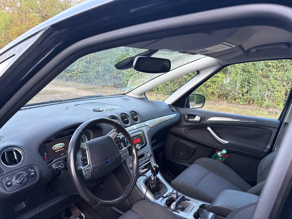 Ford S-Max 2009 — photo 6