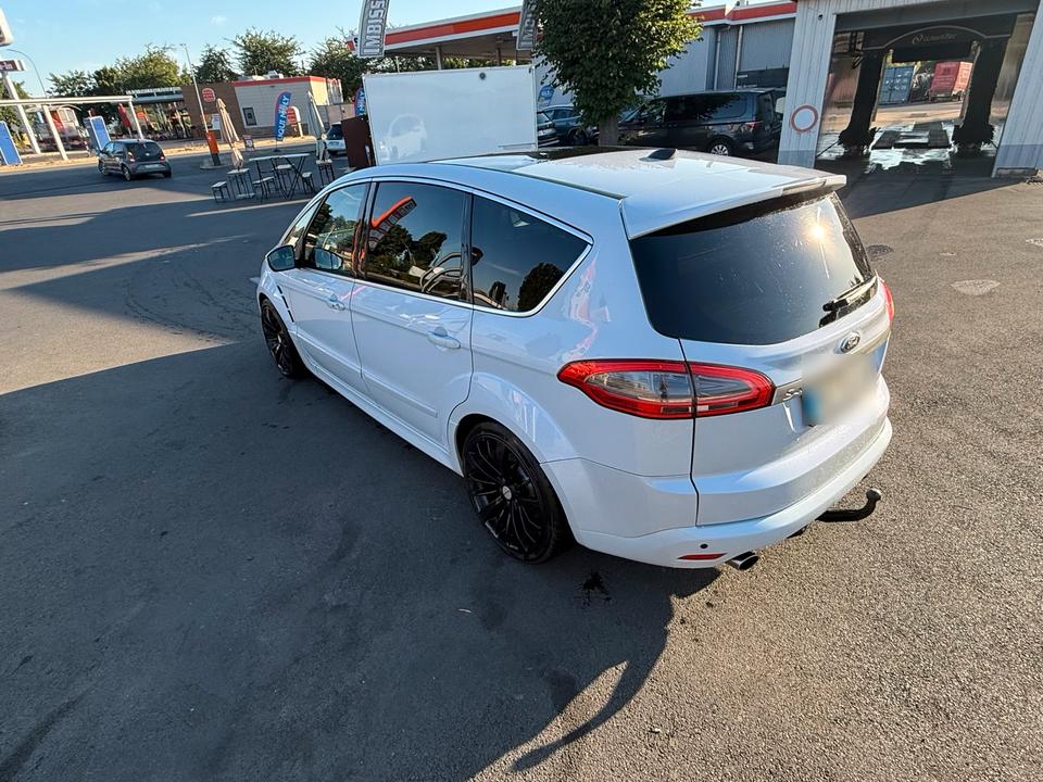 Ford S-Max 2010 — photo 5