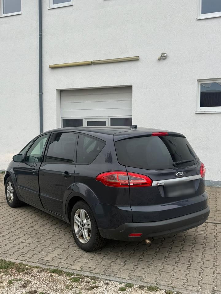 Ford S-Max 2014 — engine