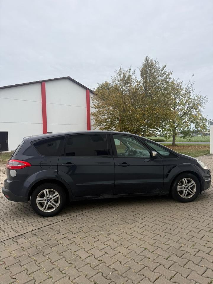 Ford S-Max 2014 — photo 5
