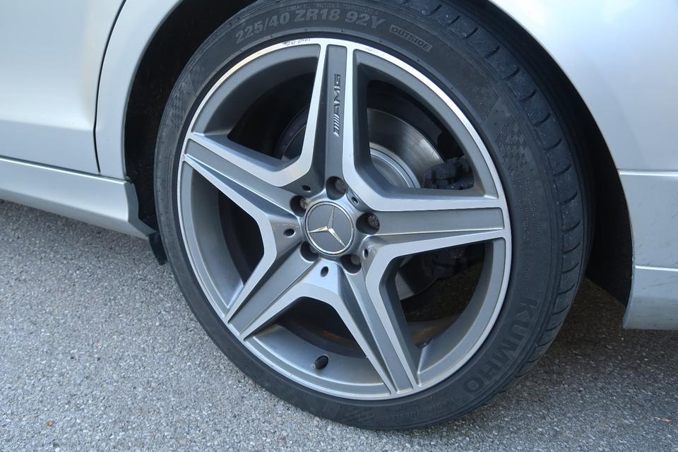 Mercedes Benz C 220 2010 — photo 12