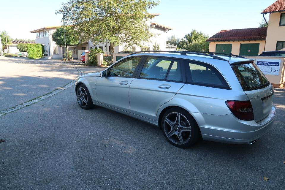 Mercedes Benz C 220 2010 — photo 7