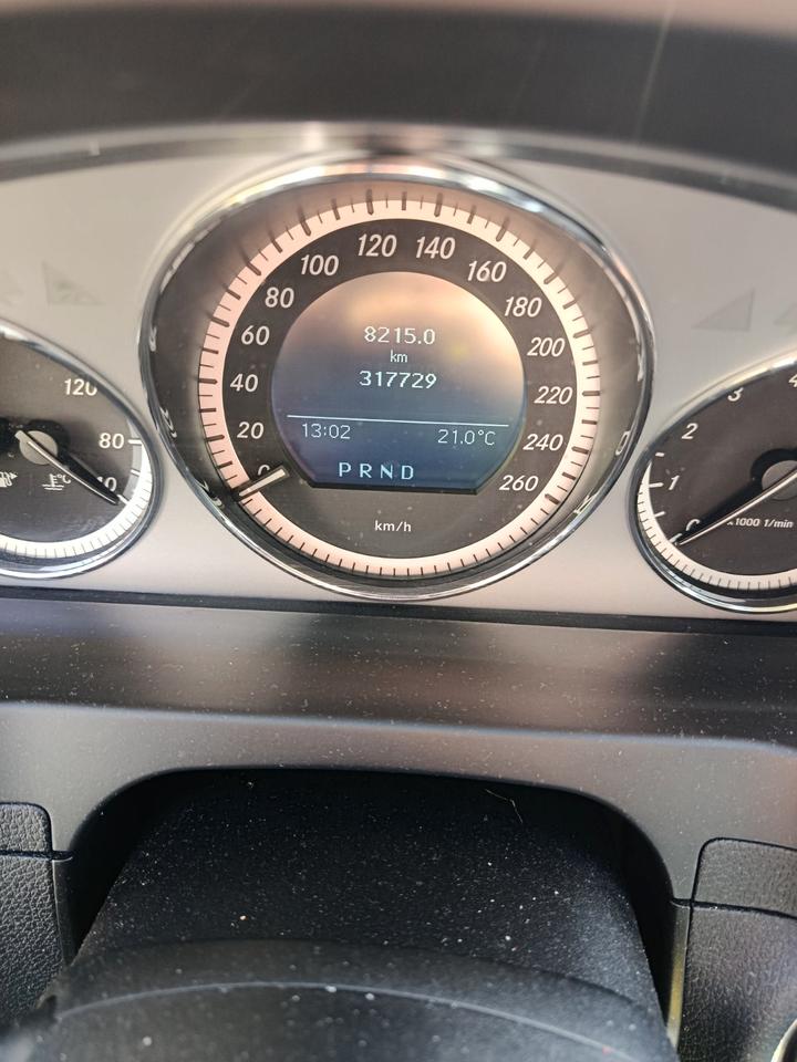 Mercedes Benz C 250 2011 — photo 14