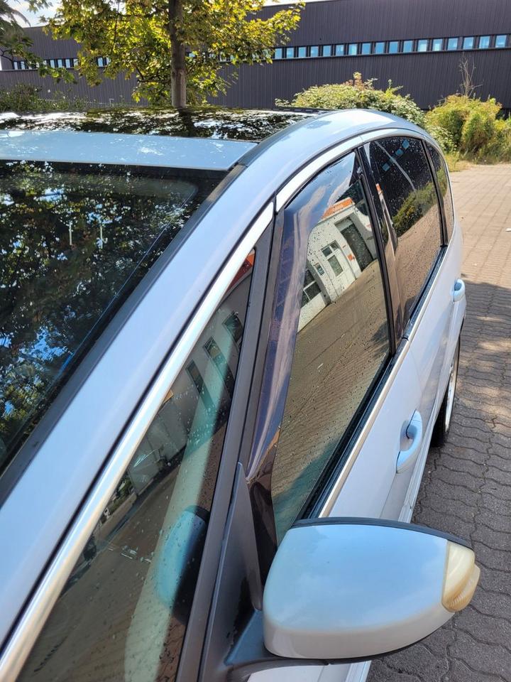 Ford S-Max 2010 — двигун