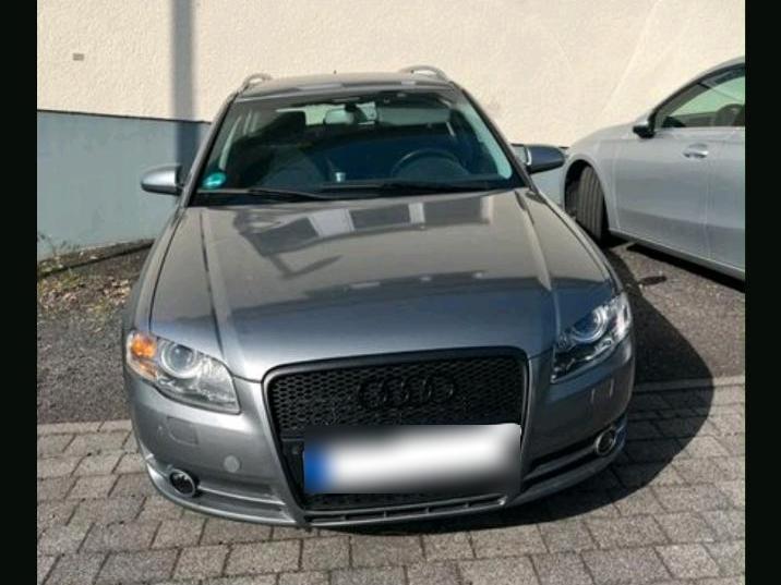 Audi A4 2005 — вигляд ззаду