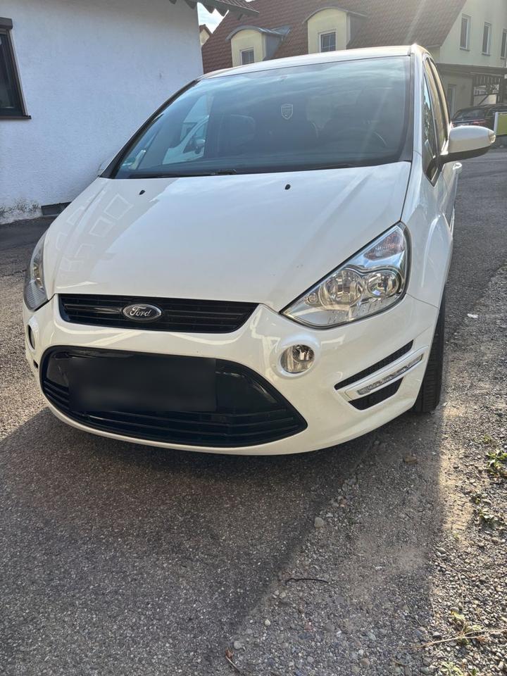 Ford S-Max 2014 — rear view