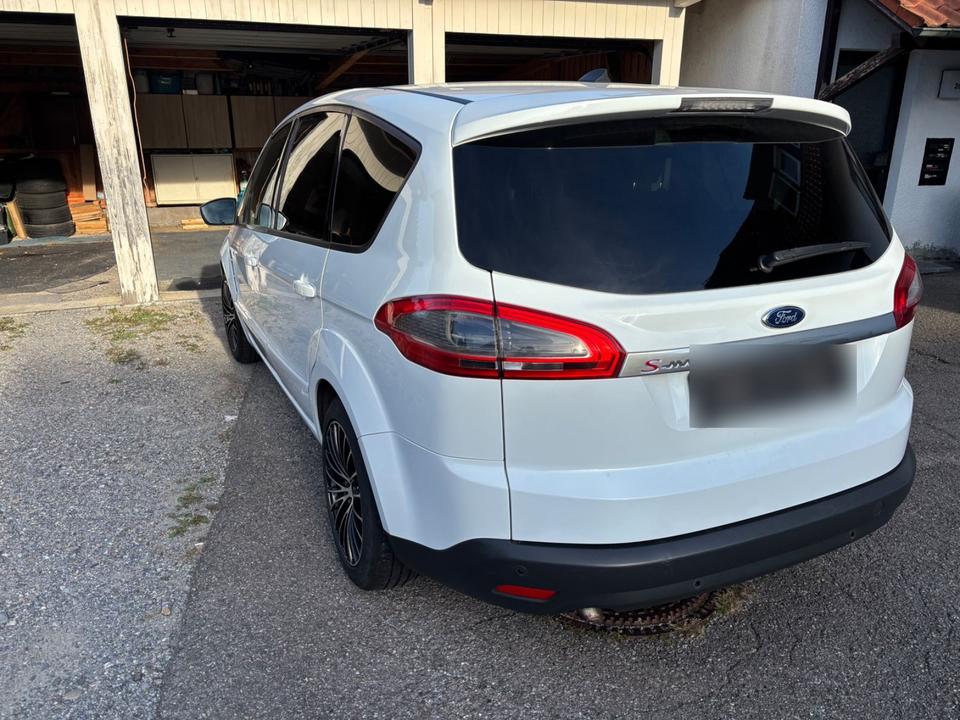 Ford S-Max 2014 — engine