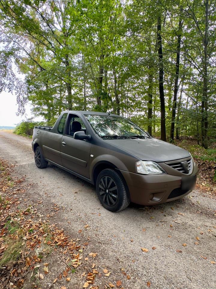 Dacia Logan Pick-Up 2009 — вигляд ззаду