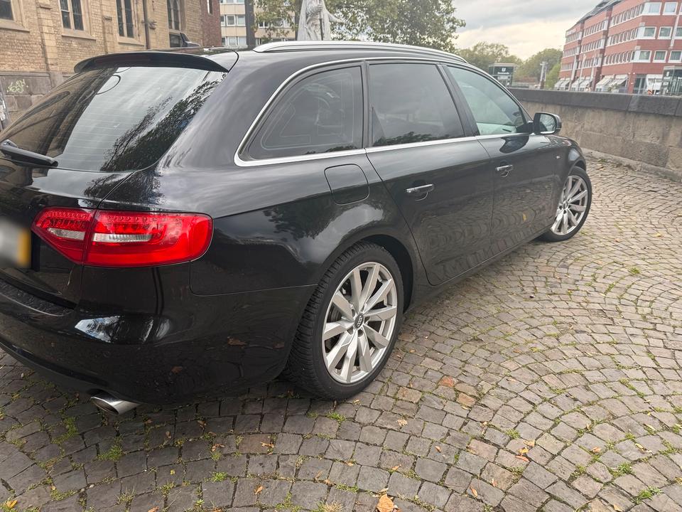 Audi A4 2014 — engine