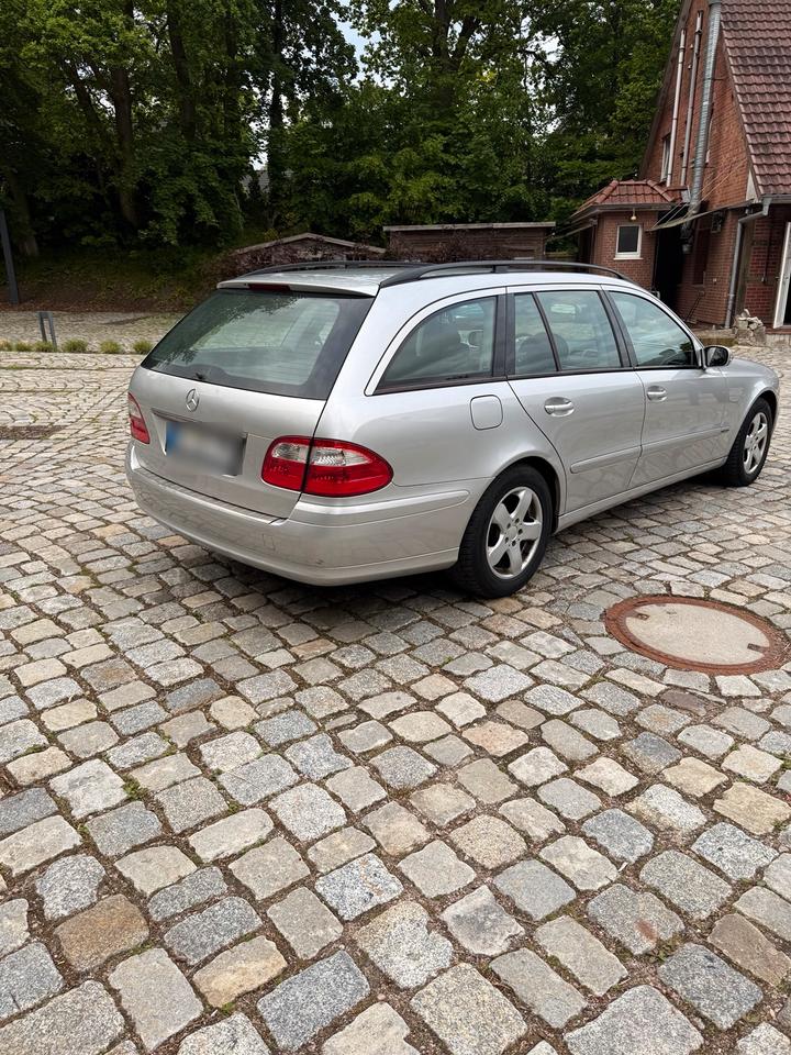 Mercedes Benz E 220 2005 — photo 5
