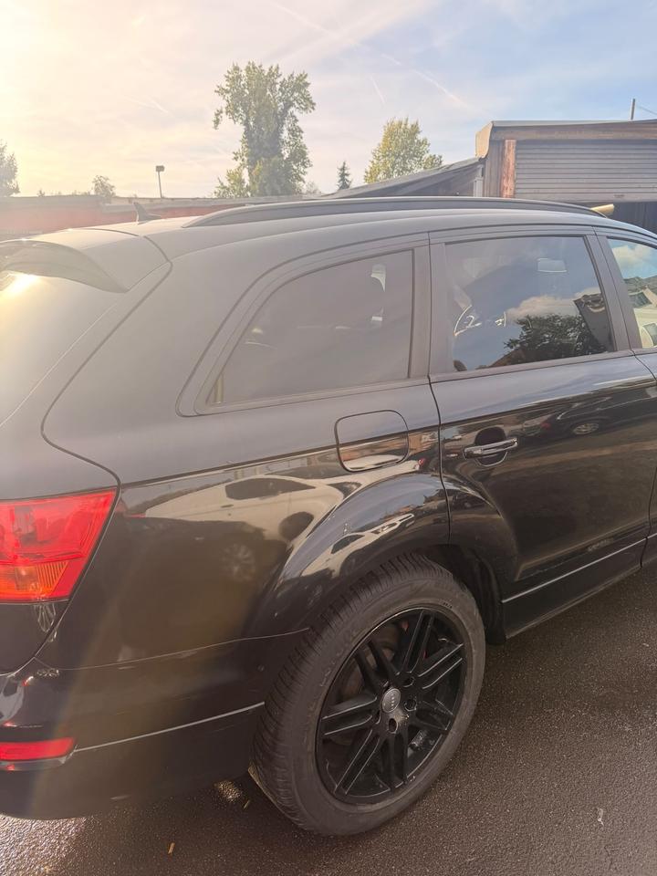 Audi Q7 2008 — photo 12