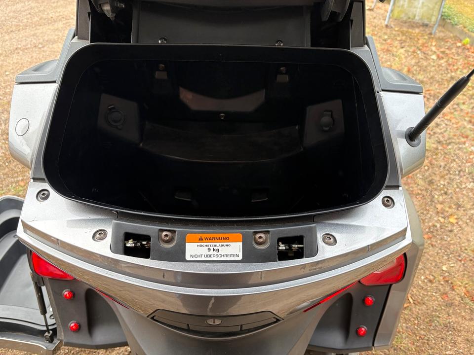 Weitere Motorräder Can-Am Spyder RT-S 2013 — photo 10