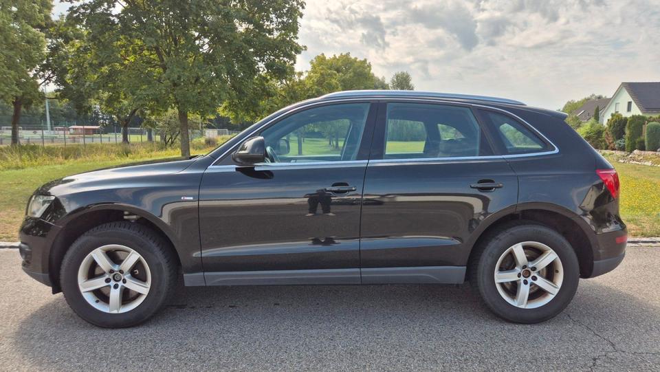 Audi Q5 2011 — двигун