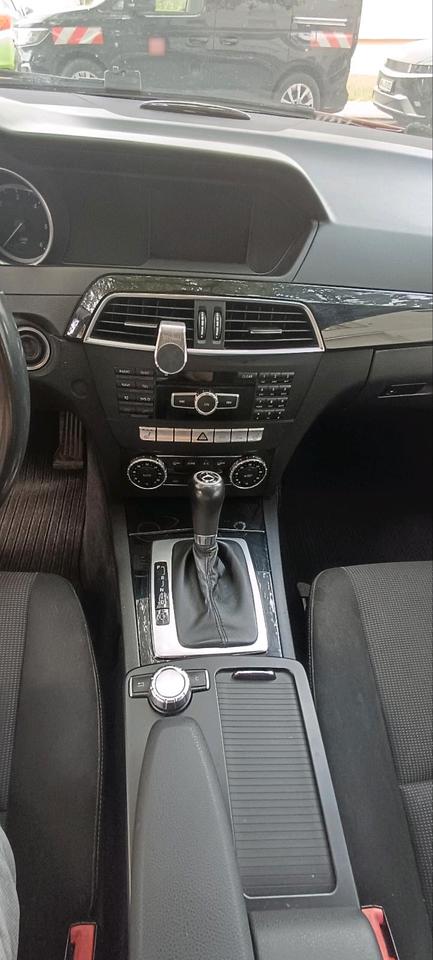 Mercedes Benz C 200 2013 — photo 6